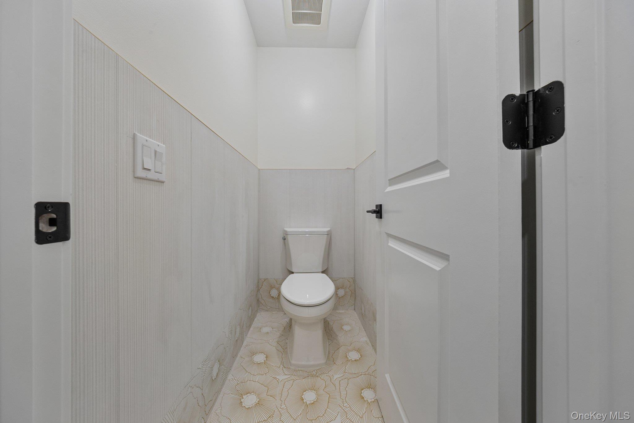470 W Central Avenue, Unit 205 photo 41