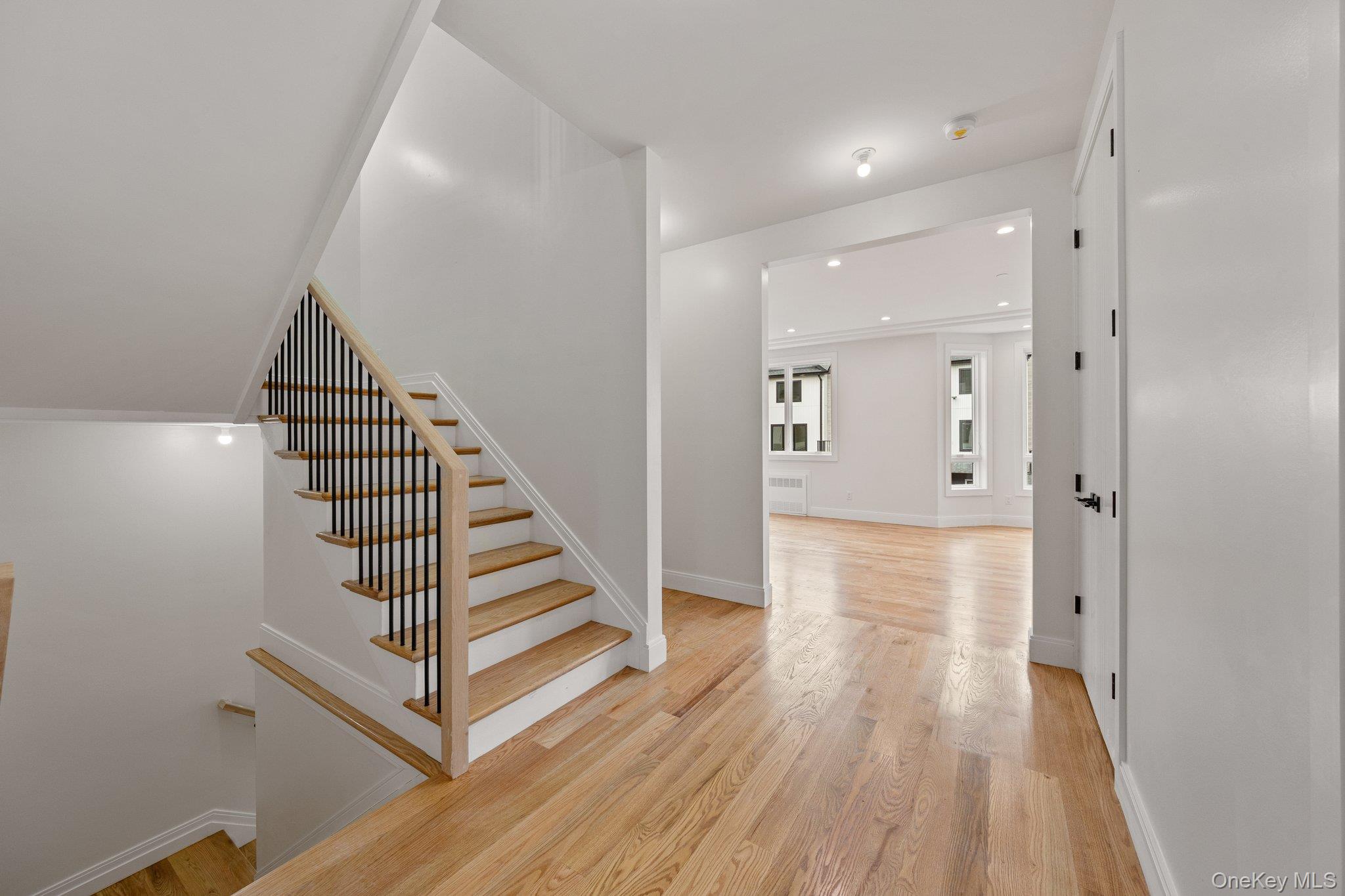 470 W Central Avenue, Unit 205 photo 44