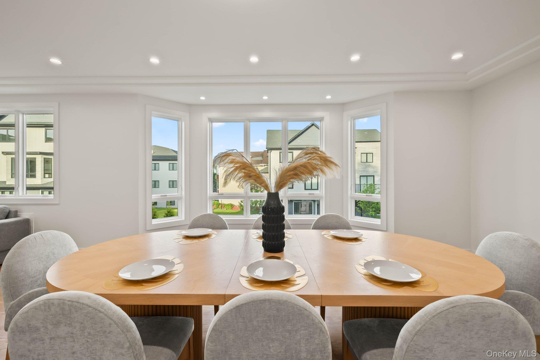 470 W Central Avenue, Unit 205 photo 4