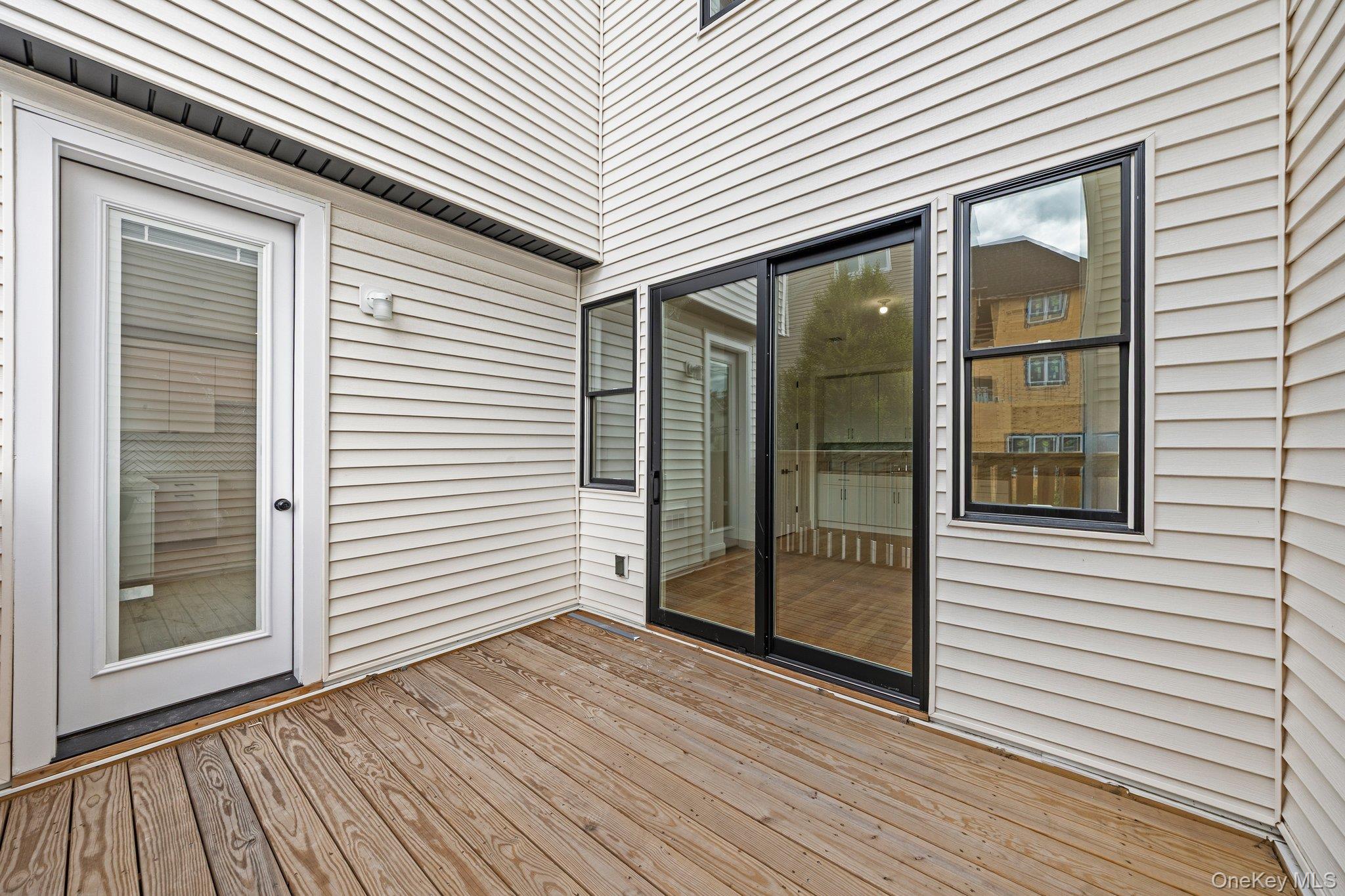 470 W Central Avenue, Unit 205 photo 49