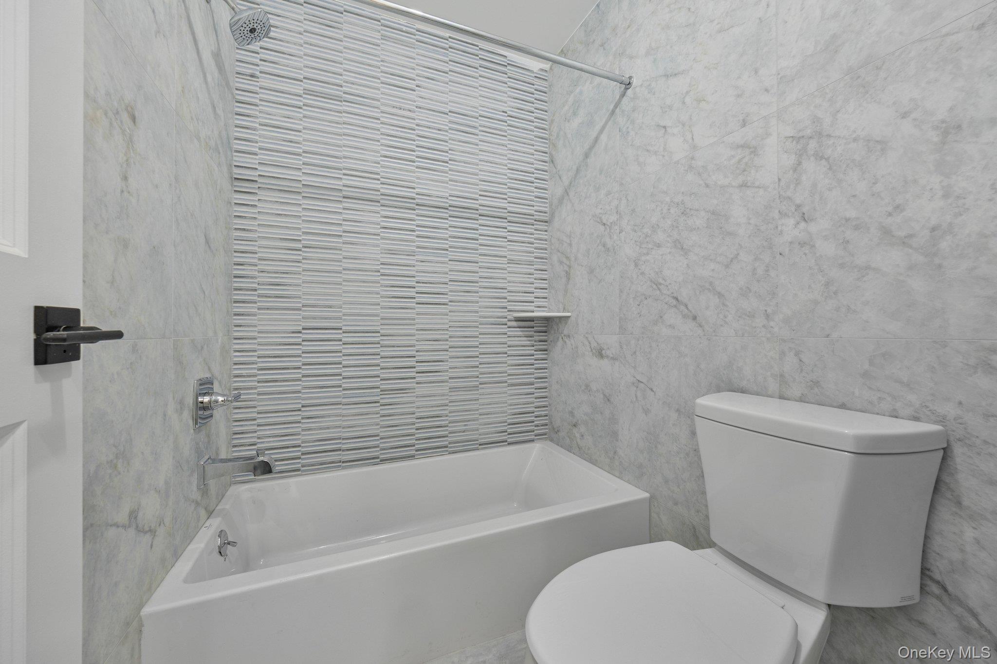 470 W Central Avenue, Unit 205 photo 36