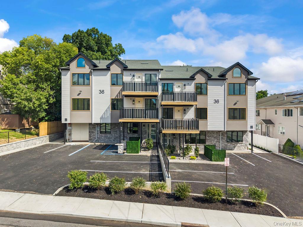 36 Calvert Drive, Unit 314