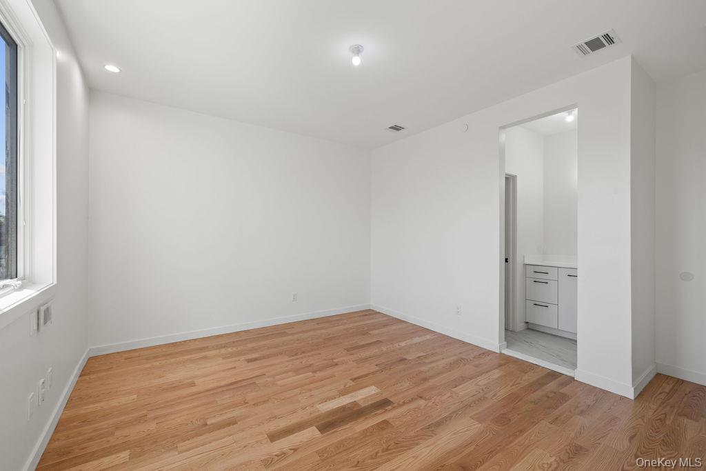 36 Calvert Drive, Unit 314 photo 31