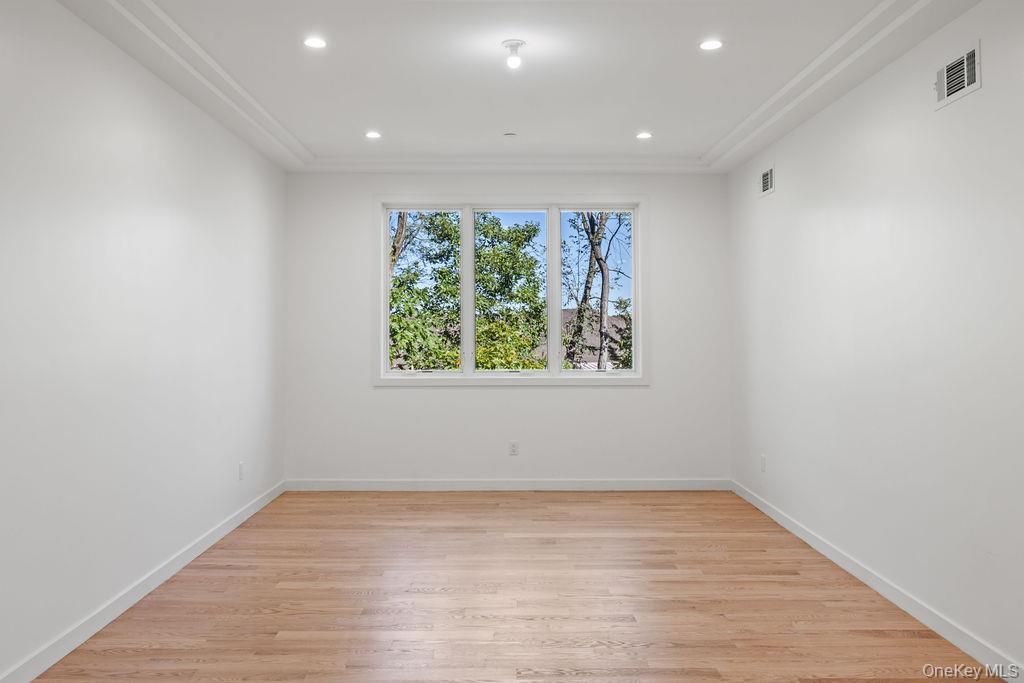 36 Calvert Drive, Unit 314 photo 18