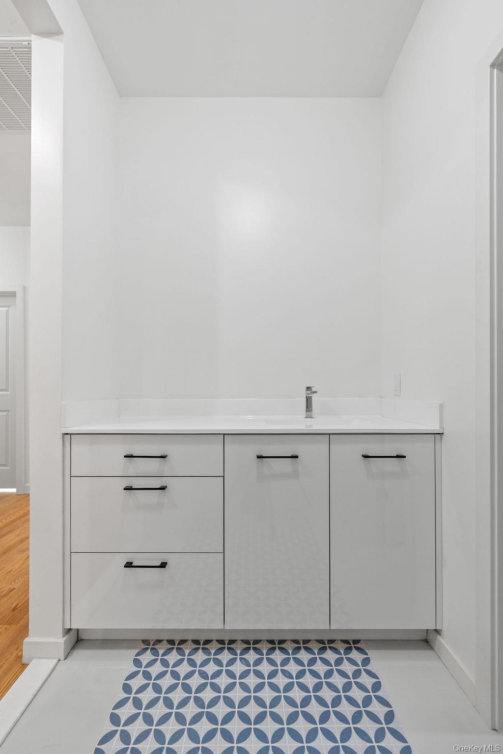 36 Calvert Drive, Unit 314 photo 27