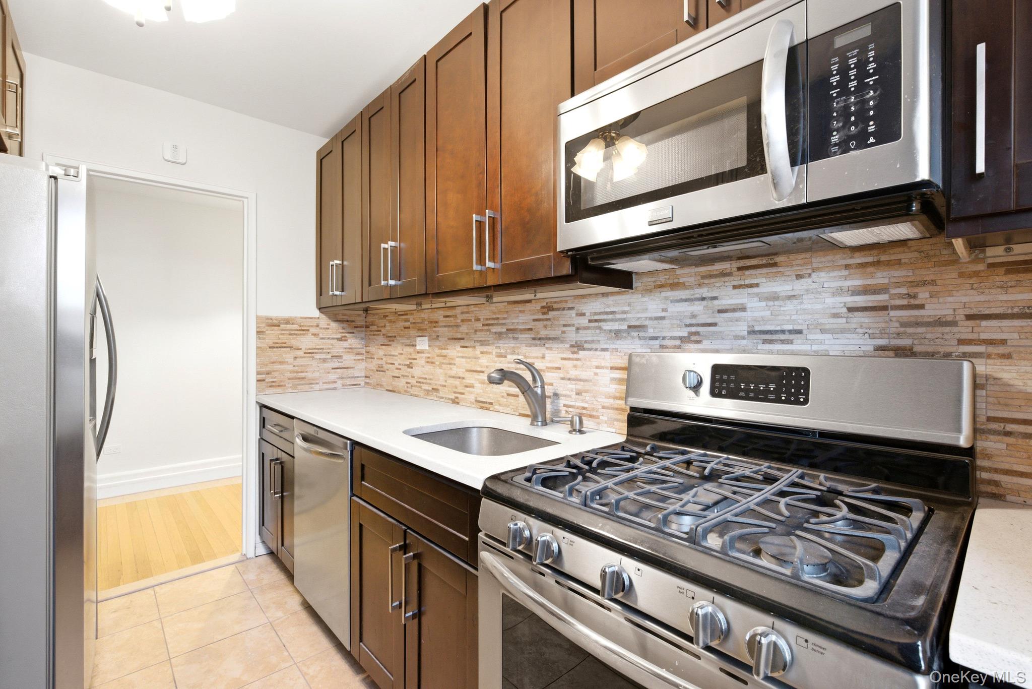 110-20 71st Avenue, Unit 215 photo 19