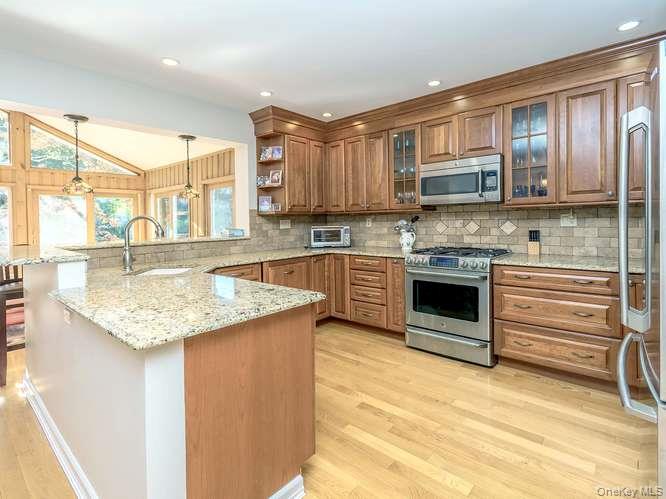 5 Edgewood Avenue – For Sale photo 11