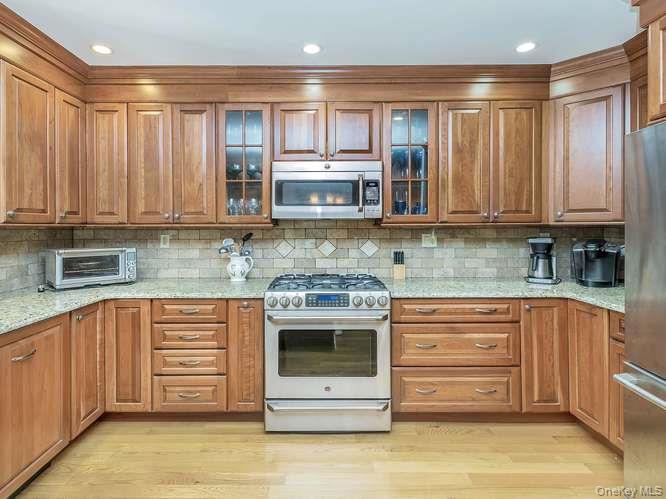 5 Edgewood Avenue – For Sale photo 13