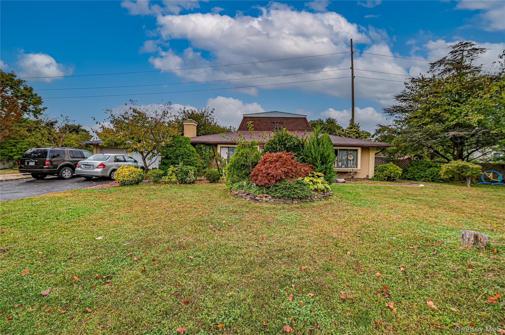 8 Marie Crescent – For Sale