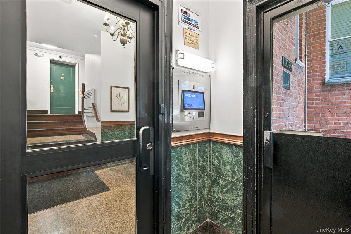 3325 81 Street, Unit 2E photo 5