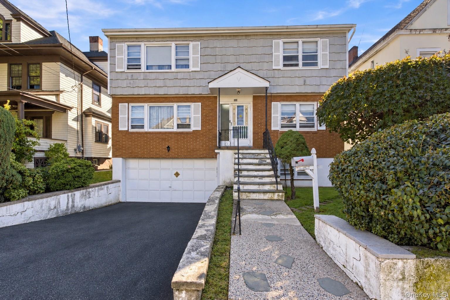 146 Overlook Street – For Sale