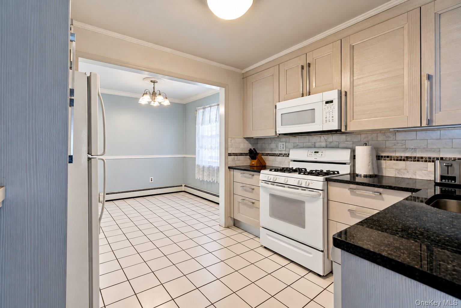146 Overlook Street – For Sale photo 2