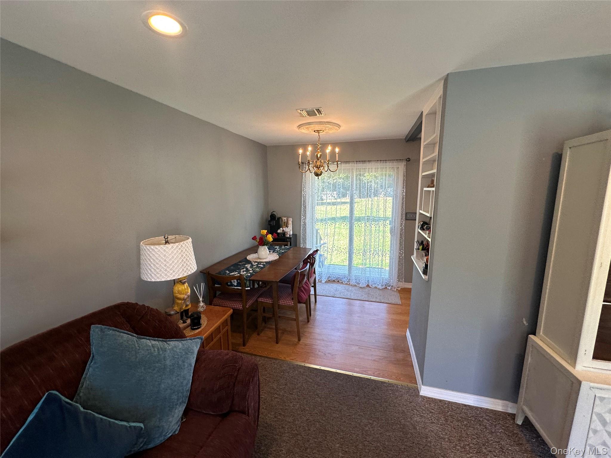 1009 Joselson Avenue – For Sale photo 5