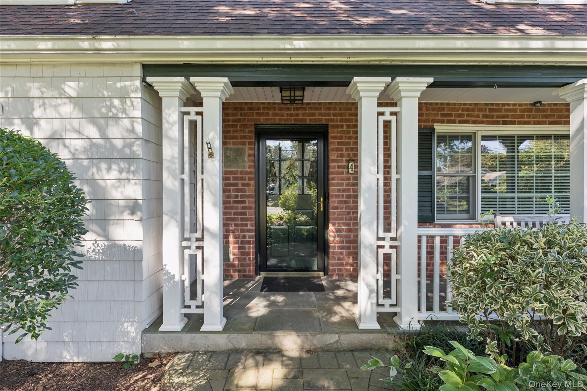 4 Briarcliff Place – For Sale photo 2