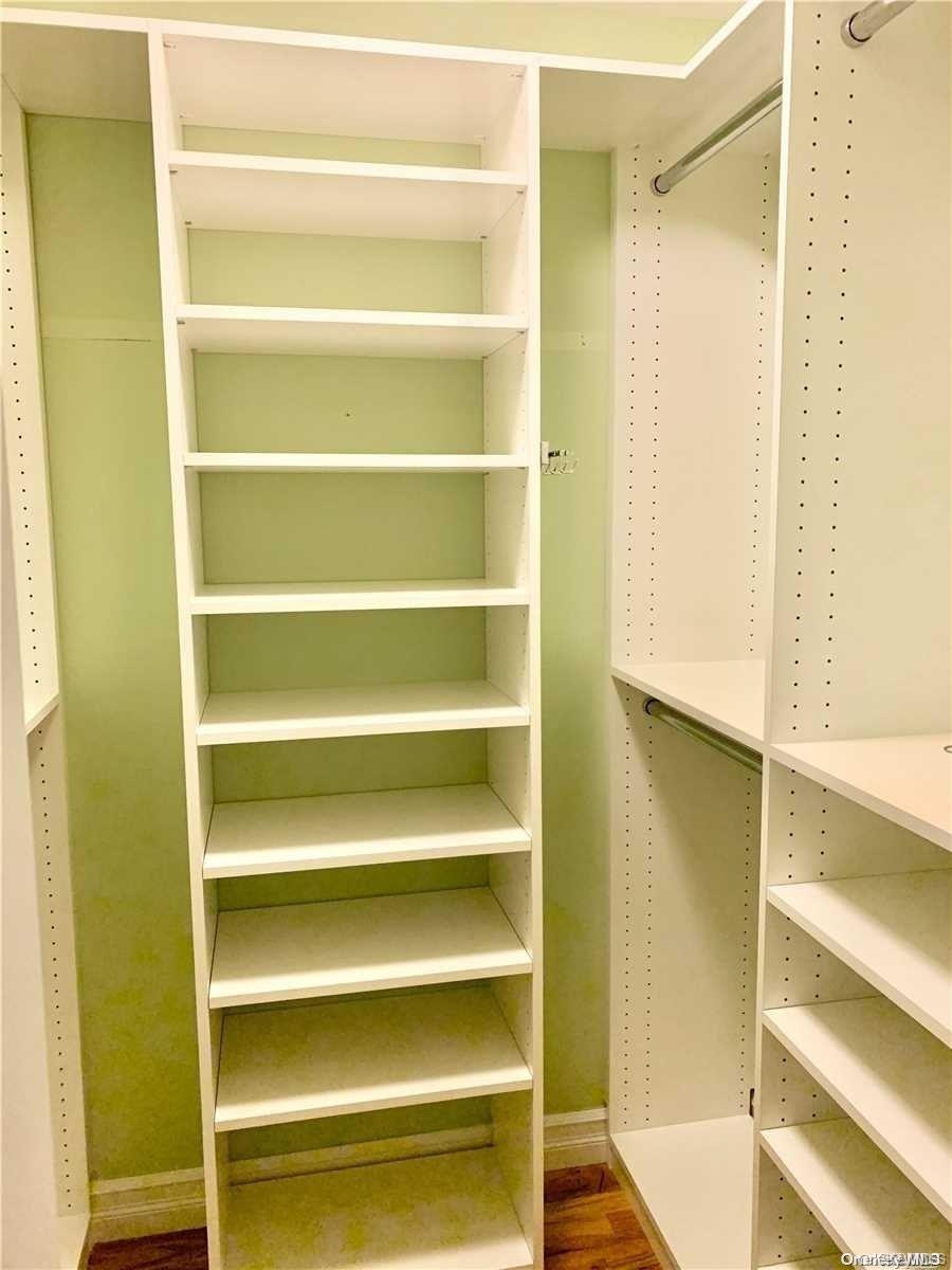 1 Owen Street, Unit B photo 4