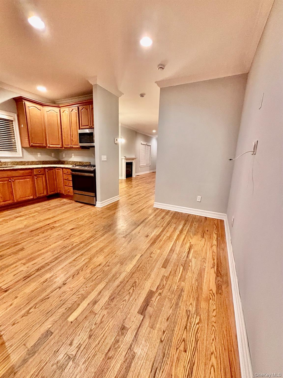 1 Owen Street, Unit B photo 10