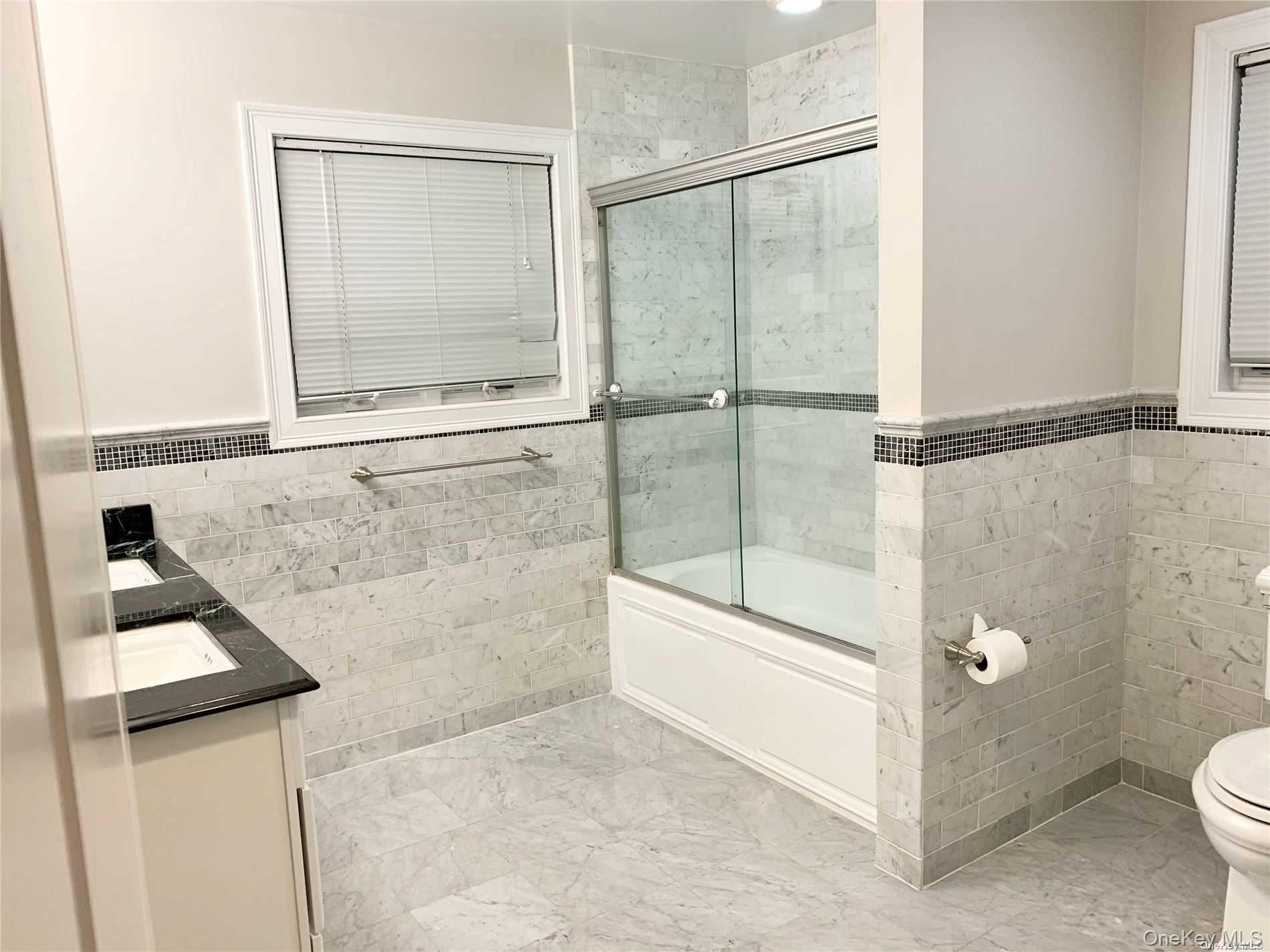 1 Owen Street, Unit B photo 23