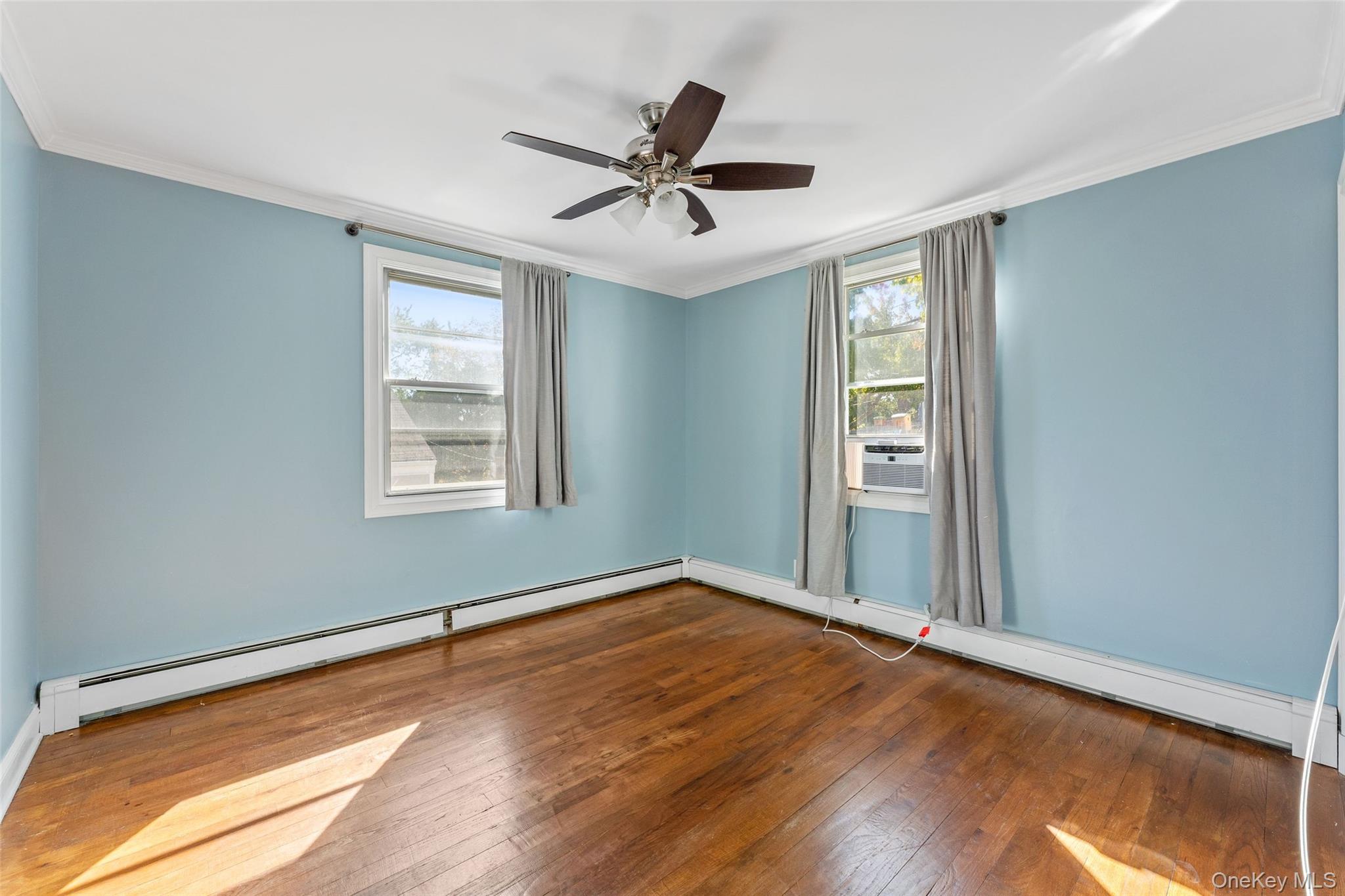 7 Floral Lane – For Sale photo 10