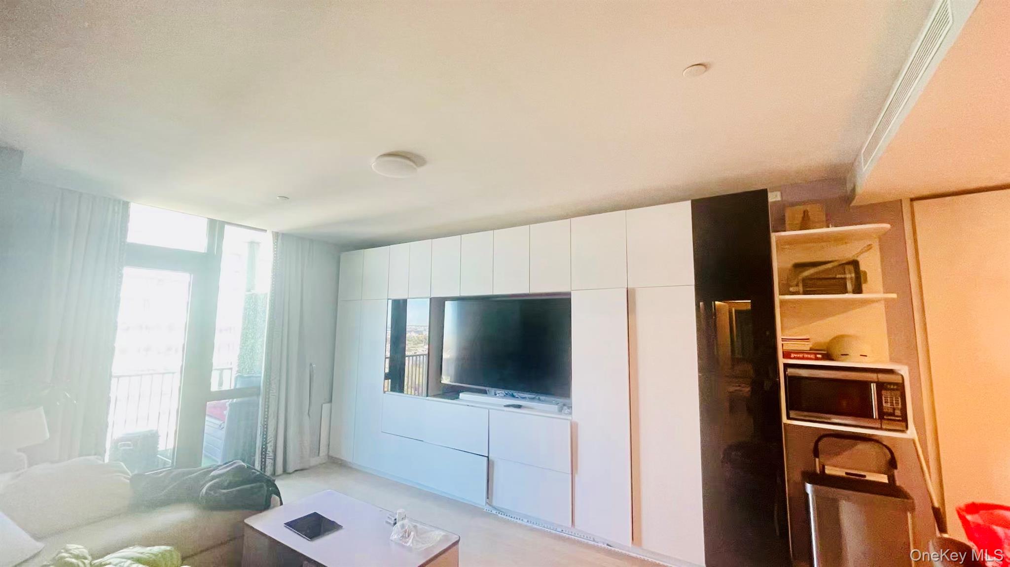 131-02A 40th Road, Unit 15J photo 5