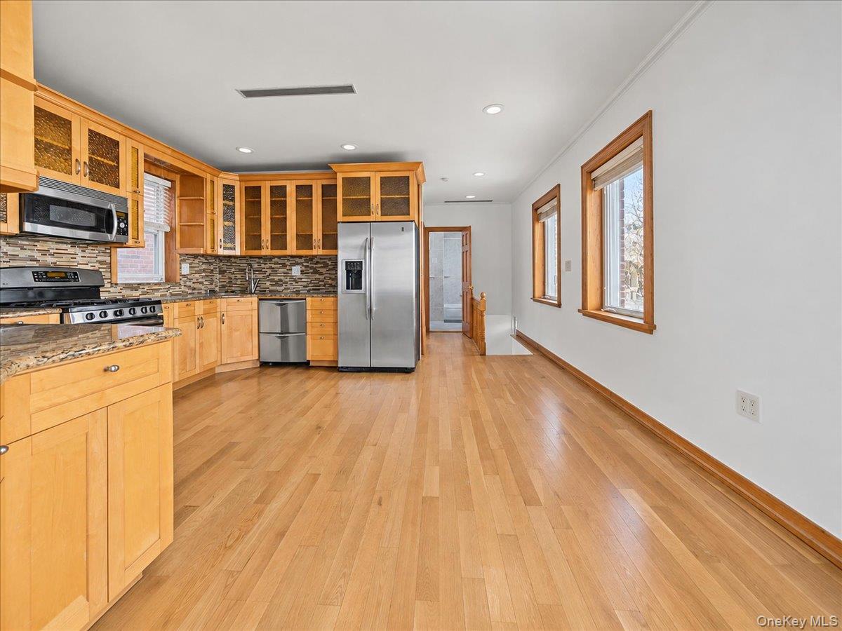 61-28 56th Avenue – For Sale photo 12