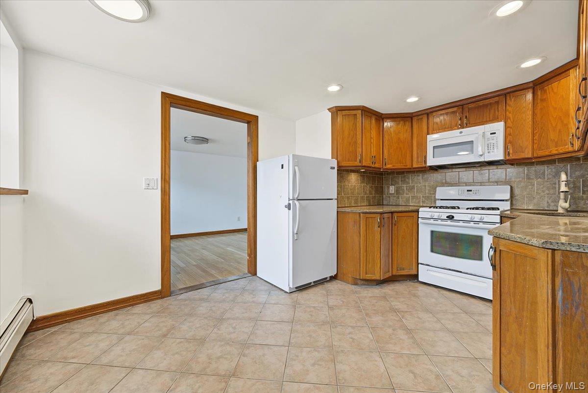 61-28 56th Avenue – For Sale photo 22