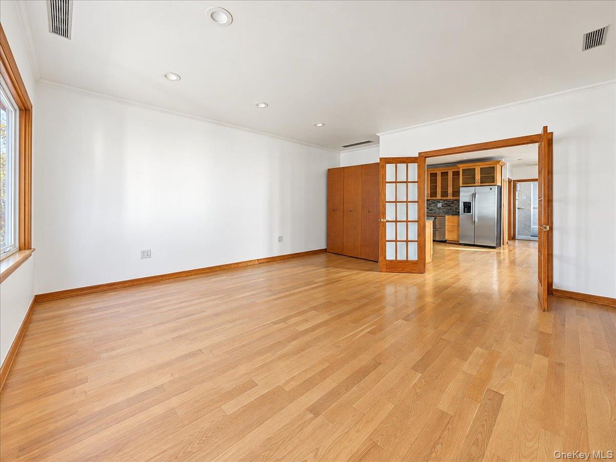 61-28 56th Avenue – For Sale photo 6