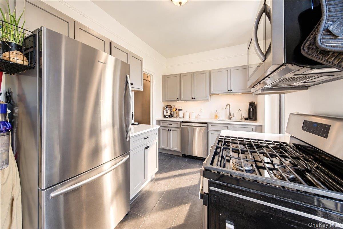 43 Calton Road, Unit 4N photo 14