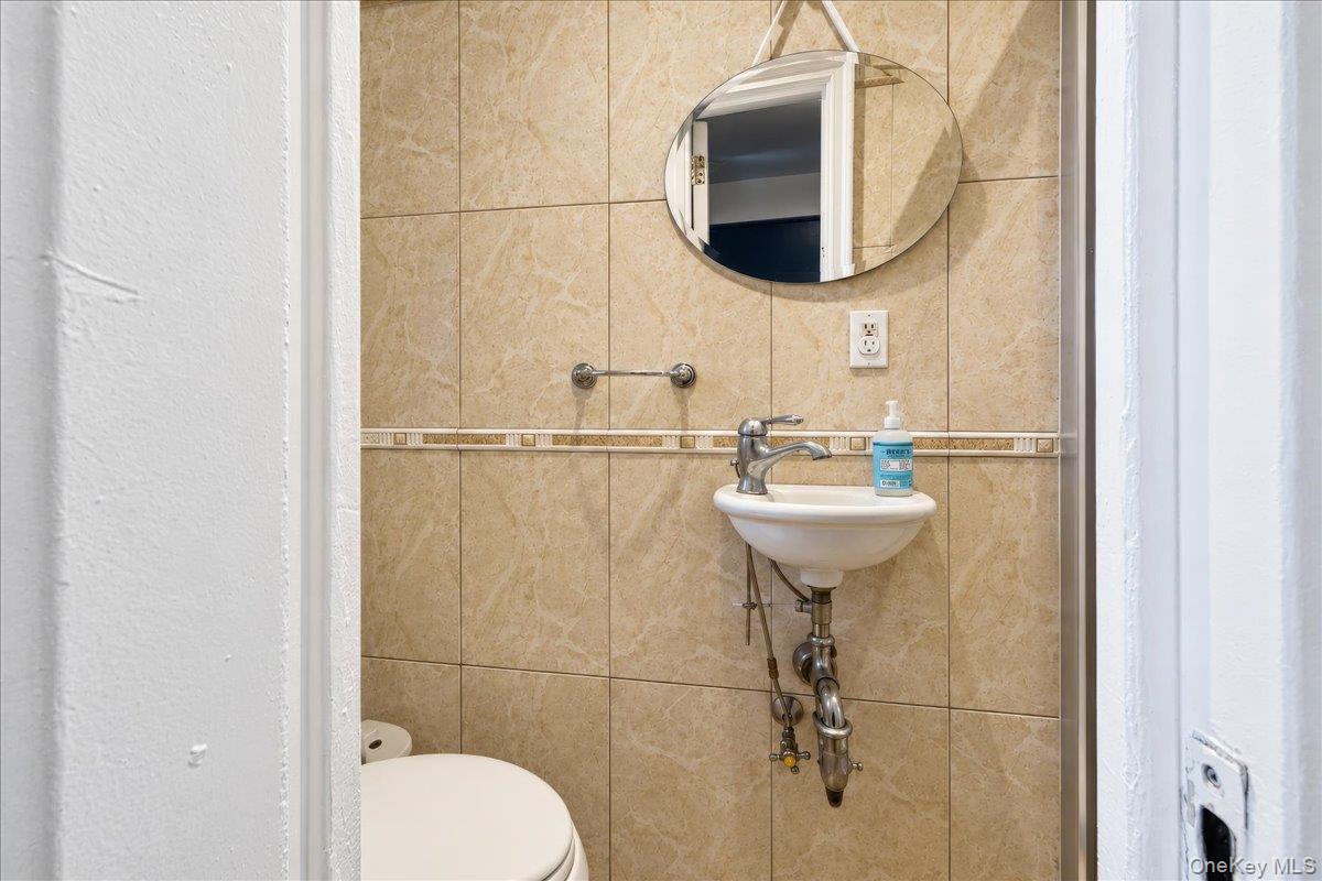 43 Calton Road, Unit 4N photo 23