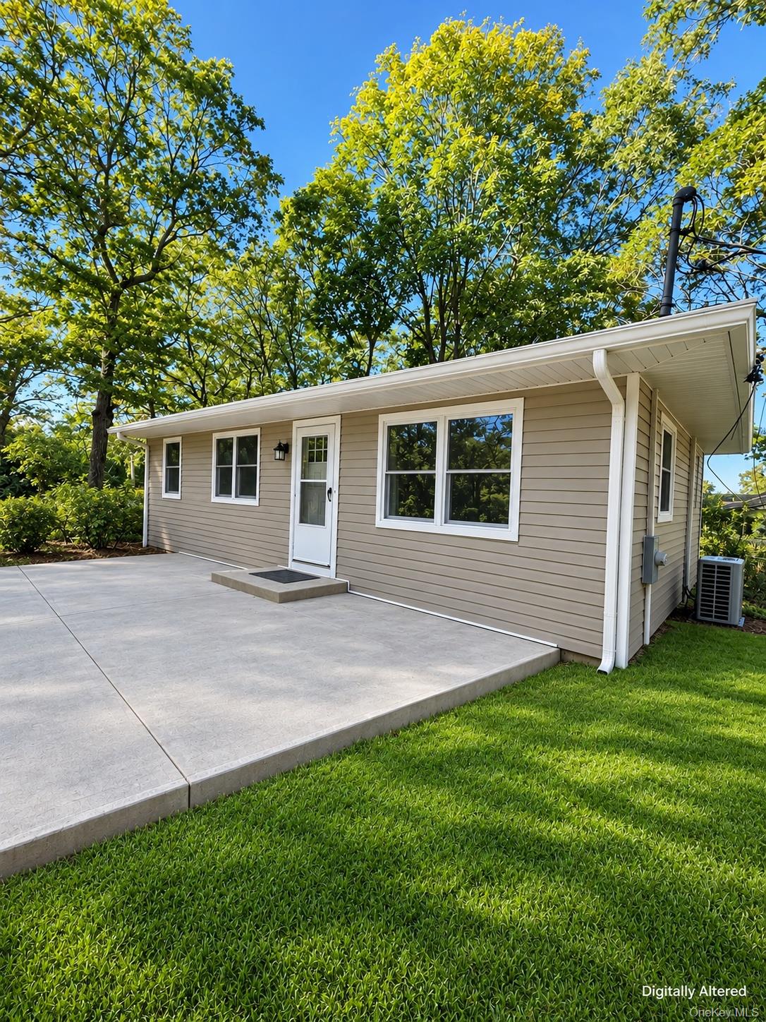 141 Suffolk Avenue – For Sale photo 4