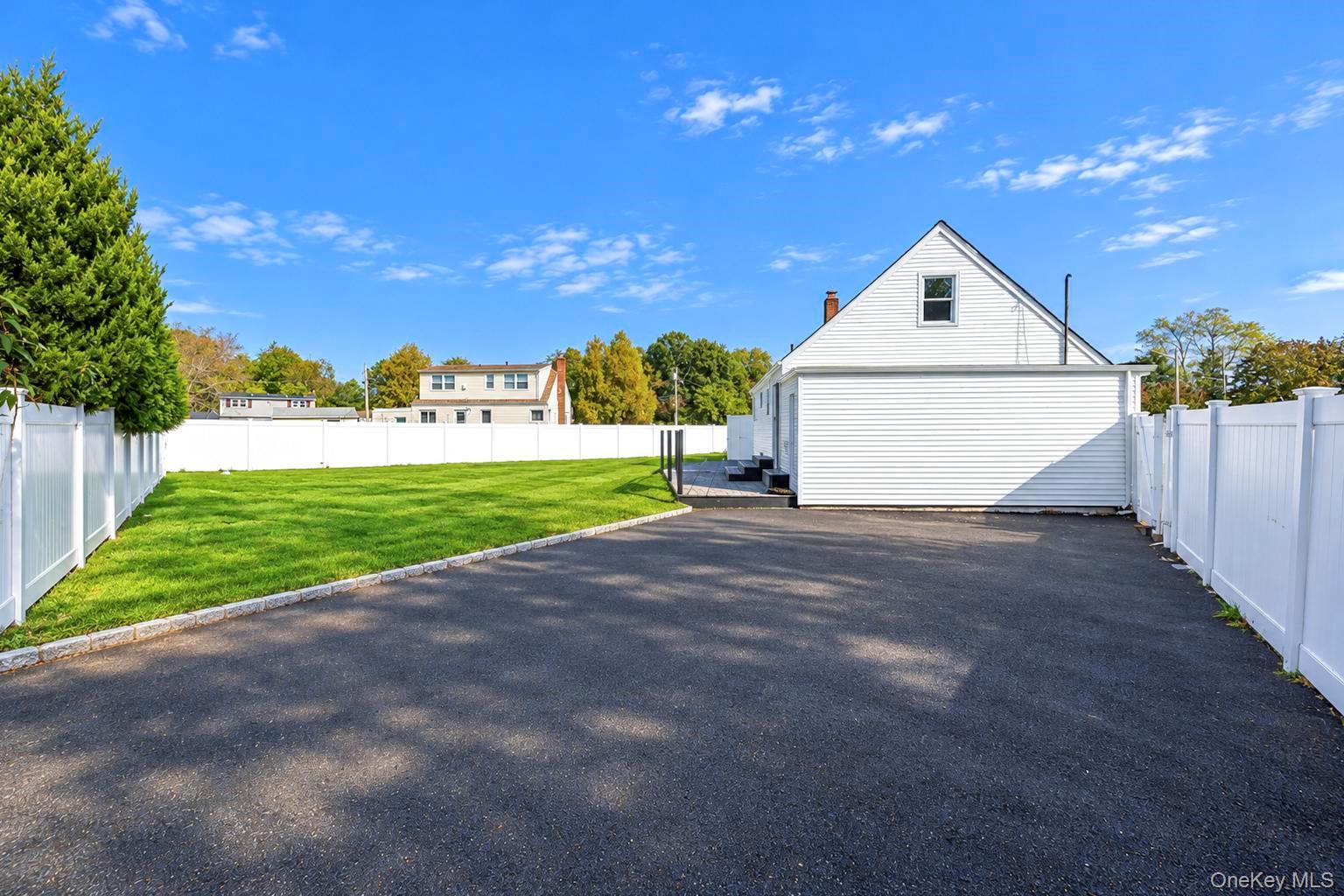 405 17th Street – For Sale photo 7