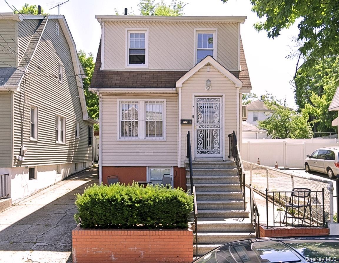 2716 Morgan Avenue – For Sale