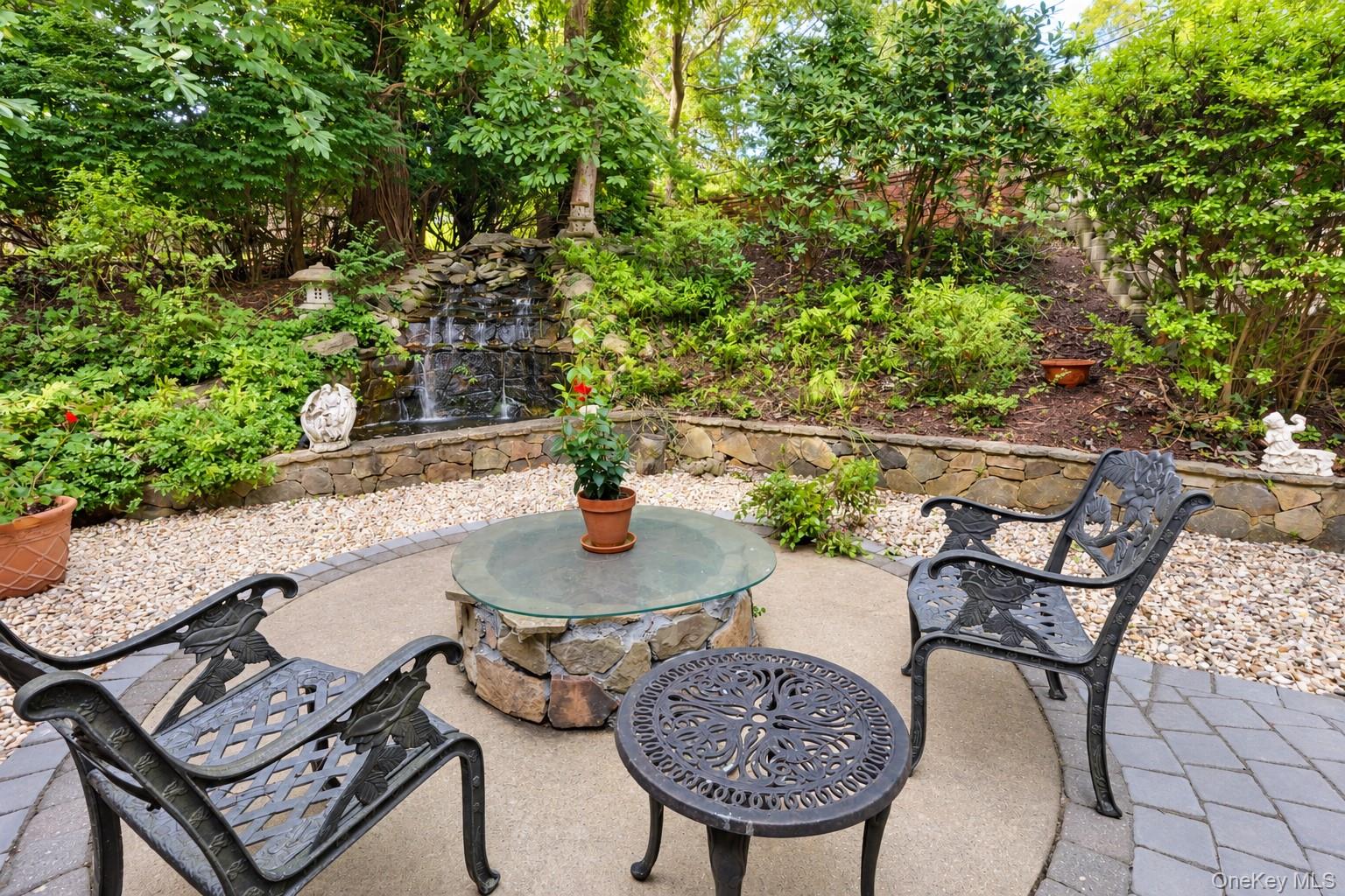 5 Constance Court – For Sale photo 4