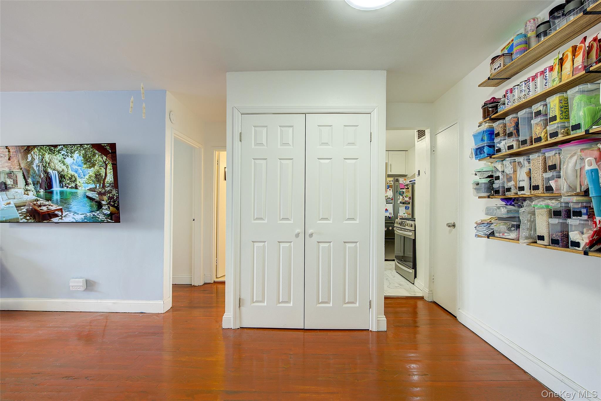 83-30 Vietor Avenue, Unit 708 photo 5