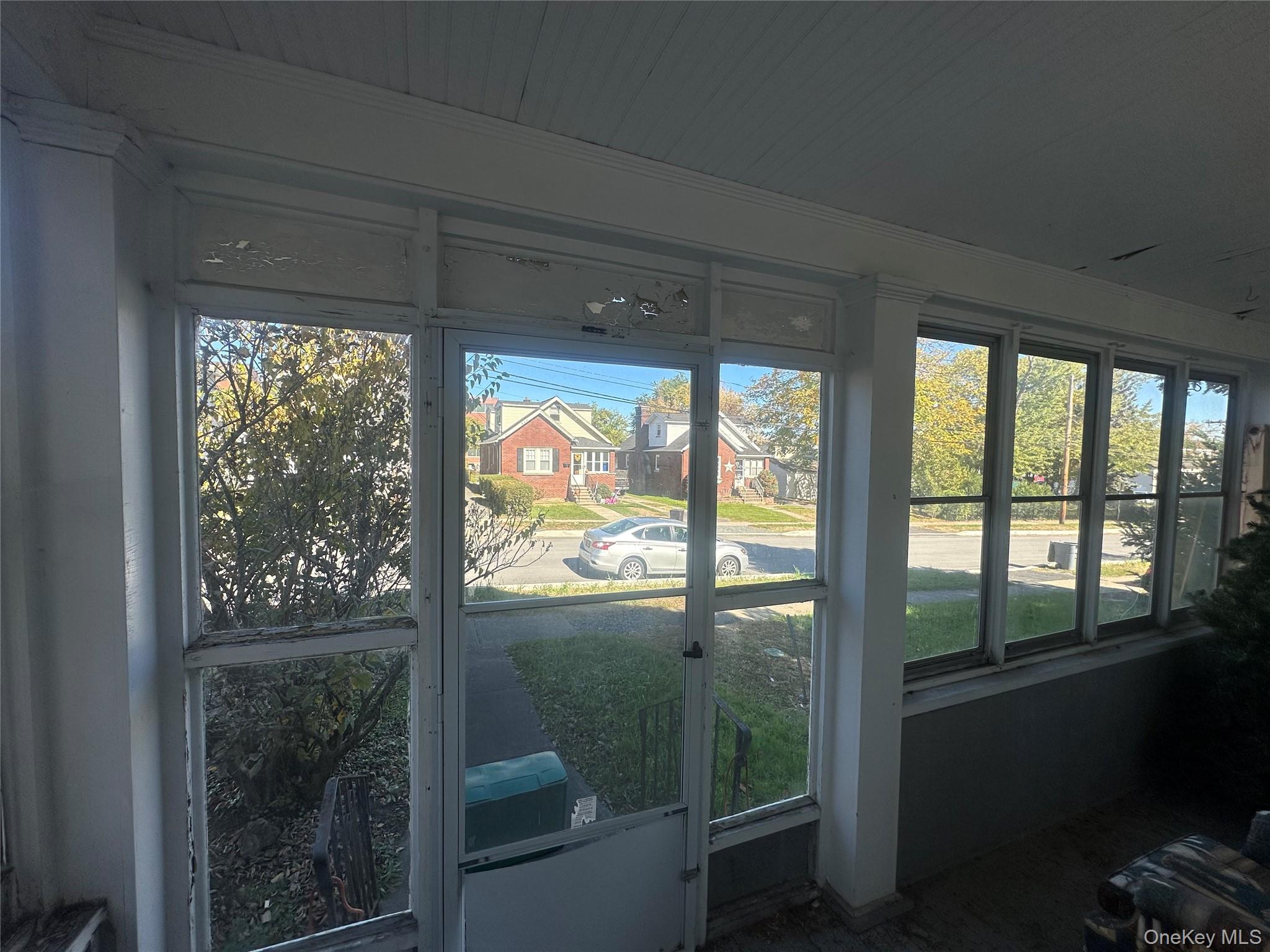16 Amsterdam Ave – For Sale photo 12