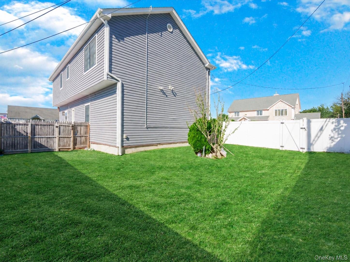 2466 Harding Court – For Sale photo 25
