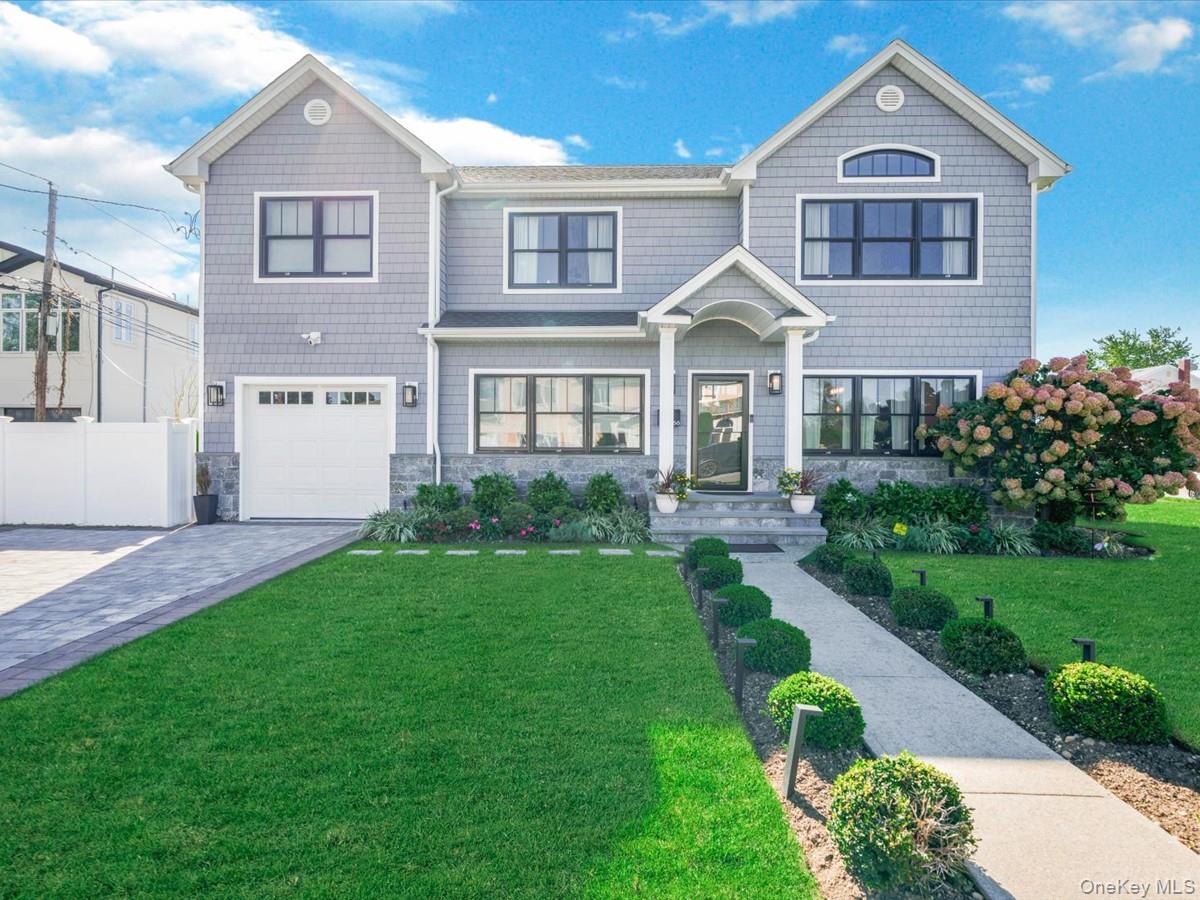 2466 Harding Court – For Sale