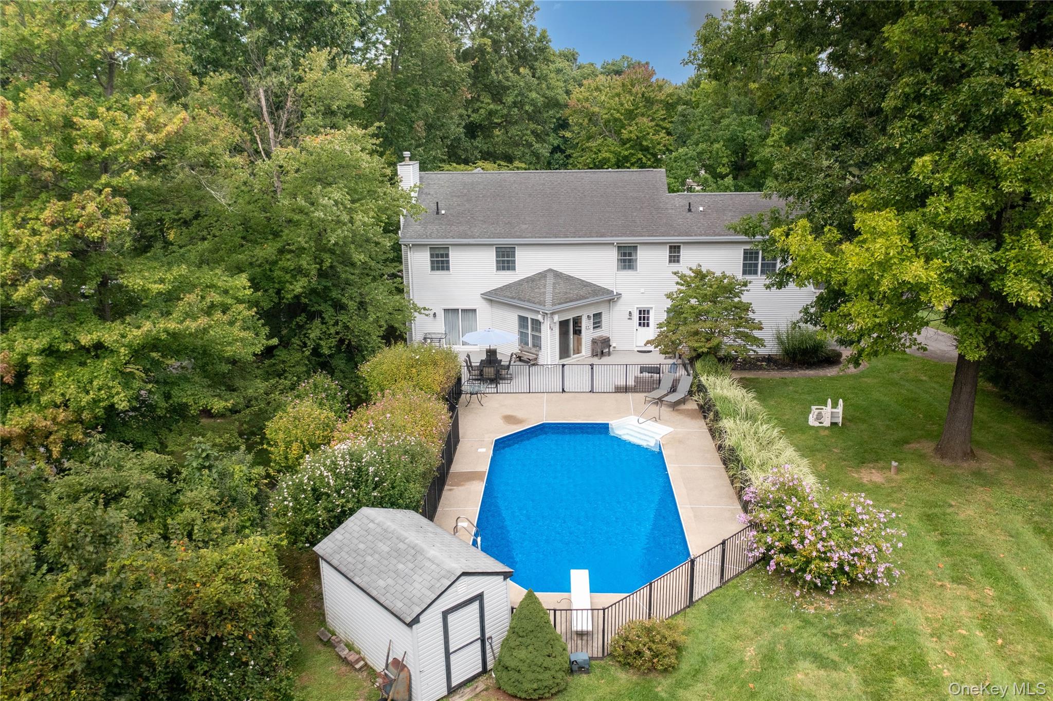 53 Traci Lane – For Sale photo 33