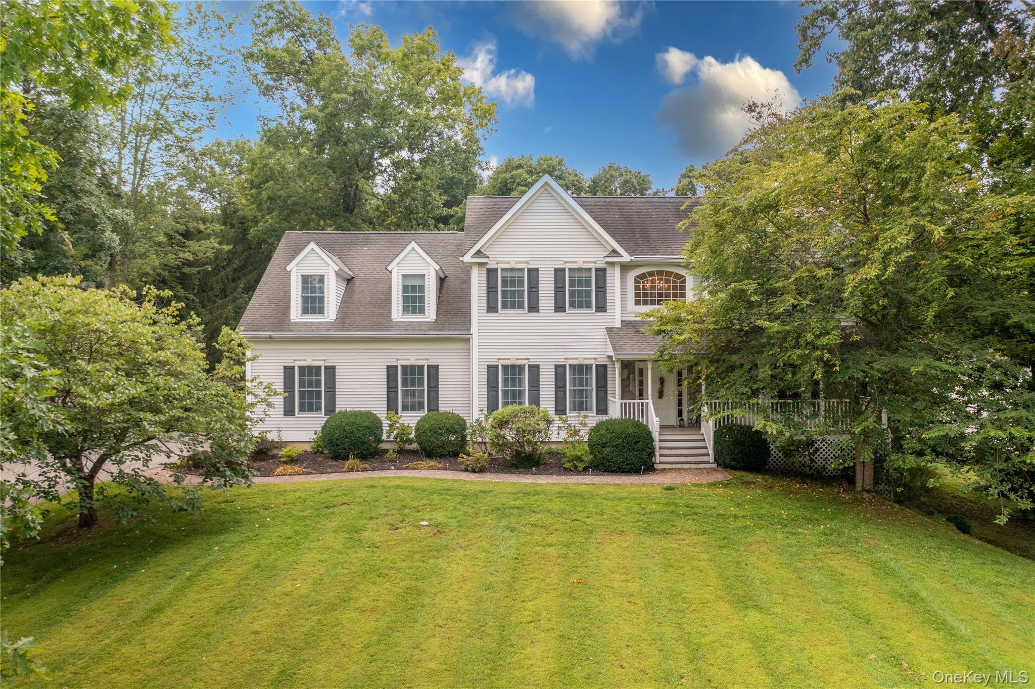 53 Traci Lane – For Sale