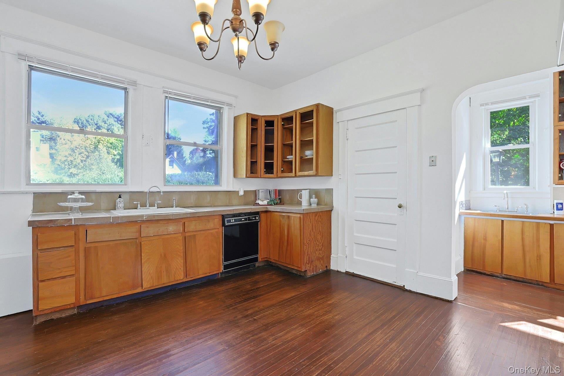 43 Broadview Avenue – For Sale photo 16