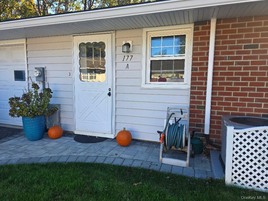 177 Ventry Court, Unit A photo 3