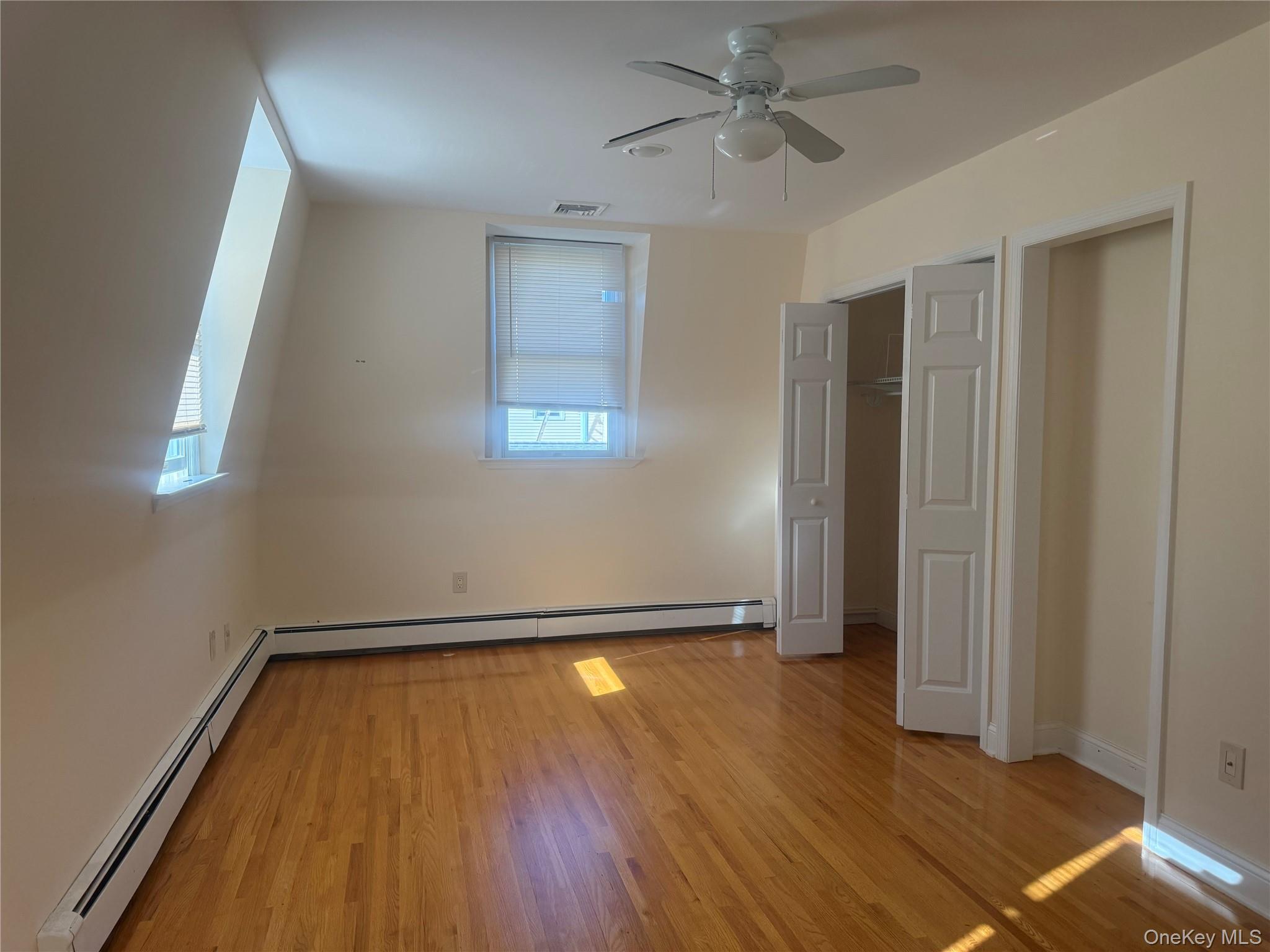 13 Maple St – For Rent photo 6
