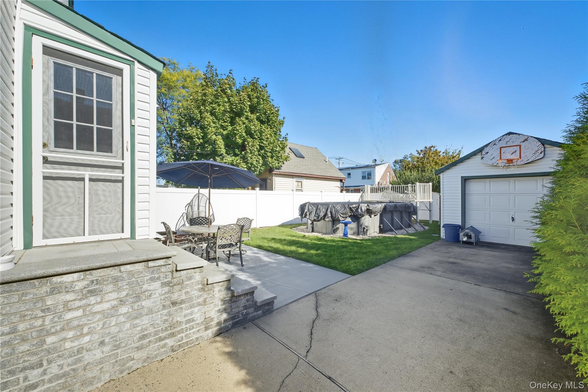 105 Barwick Street – For Sale photo 24