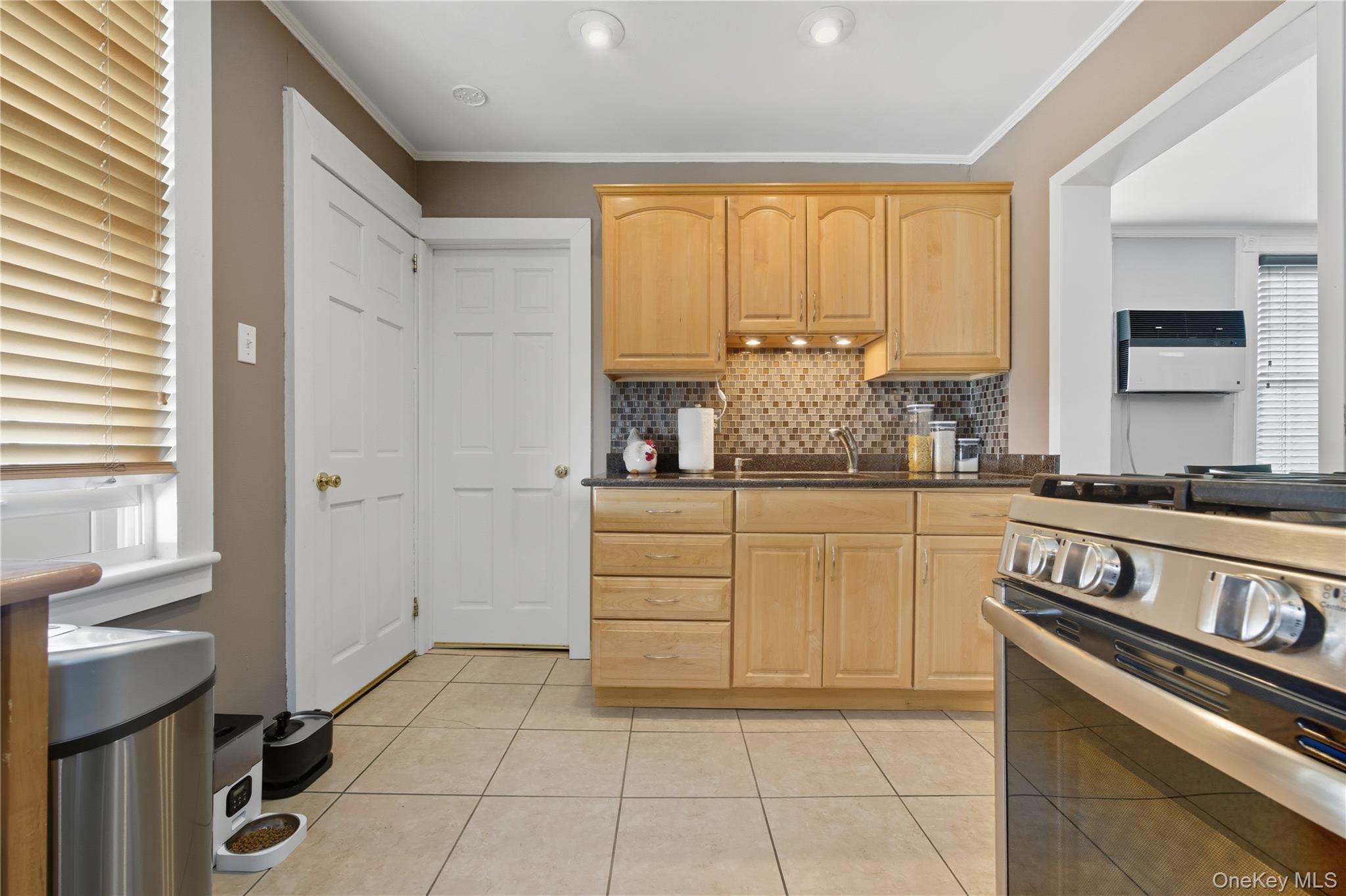 105 Barwick Street – For Sale photo 15