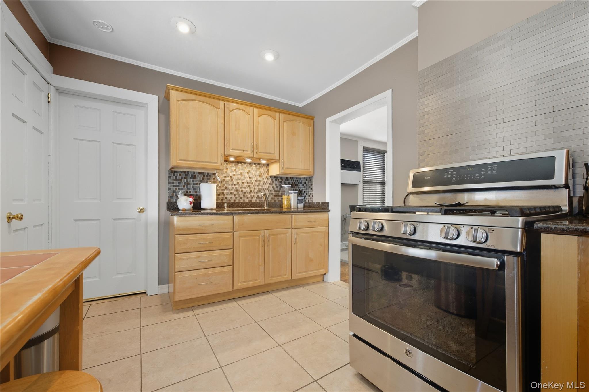 105 Barwick Street – For Sale photo 14