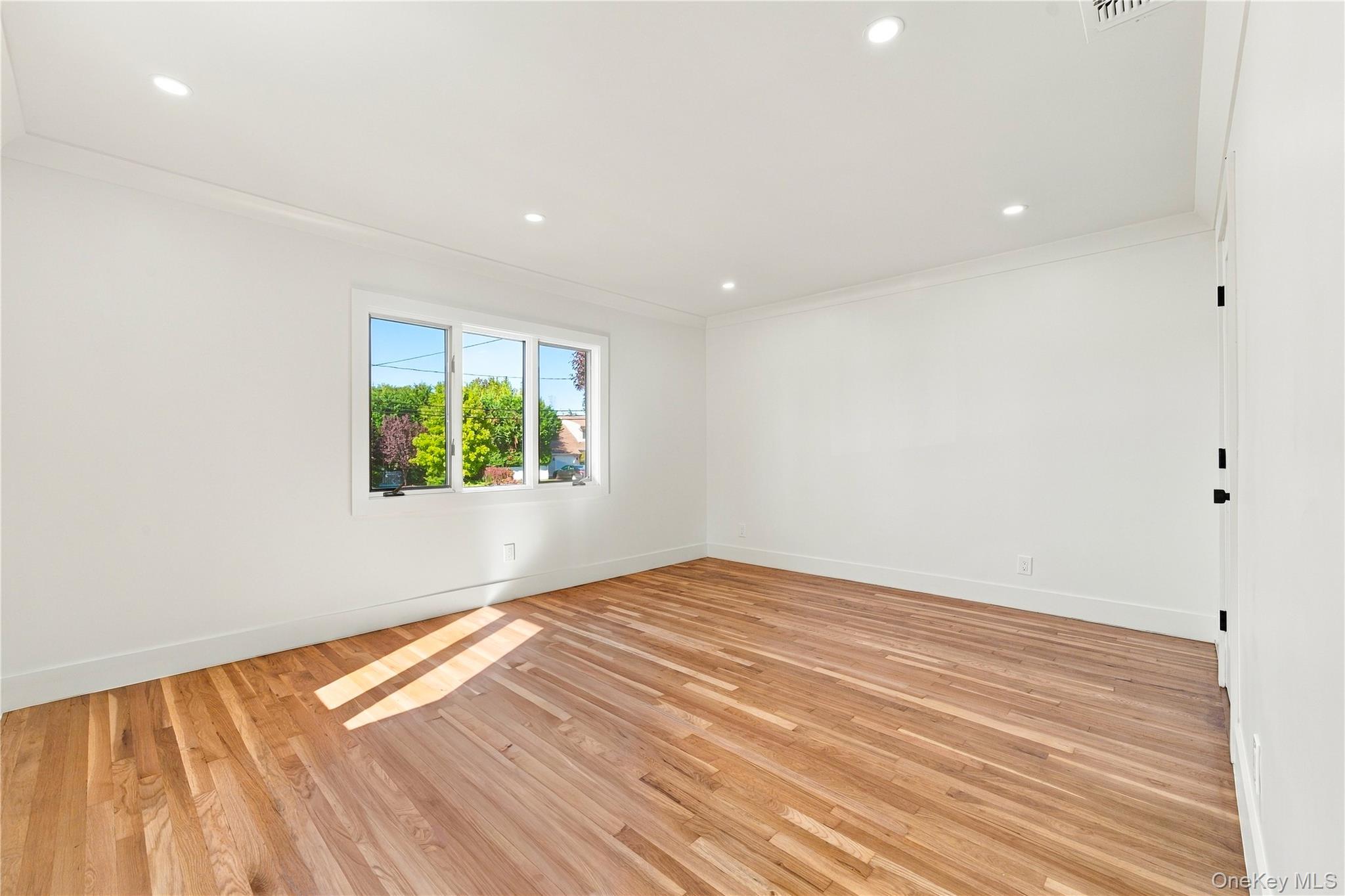 1954 Brook Park Drive – For Sale photo 15