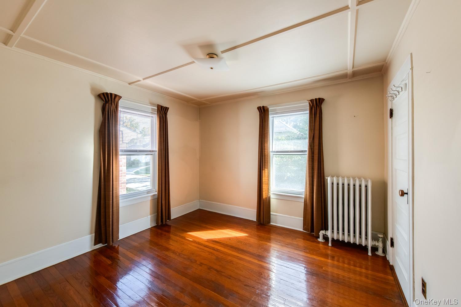 38 Roosevelt Avenue – For Sale photo 22