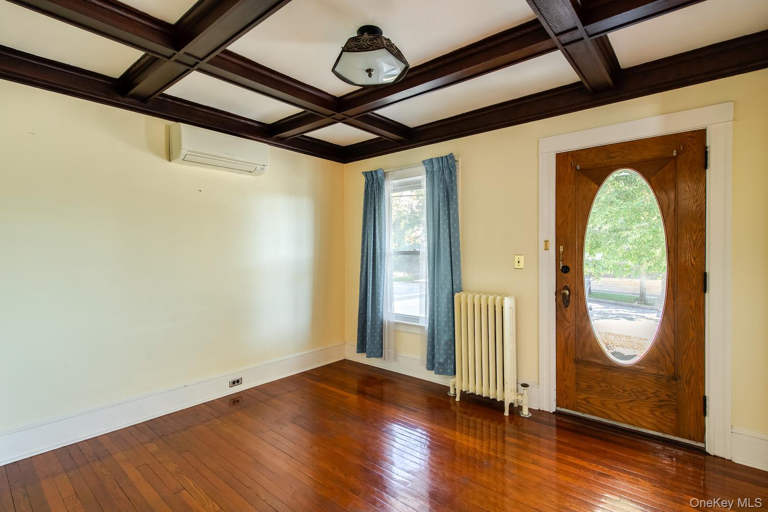38 Roosevelt Avenue – For Sale photo 7
