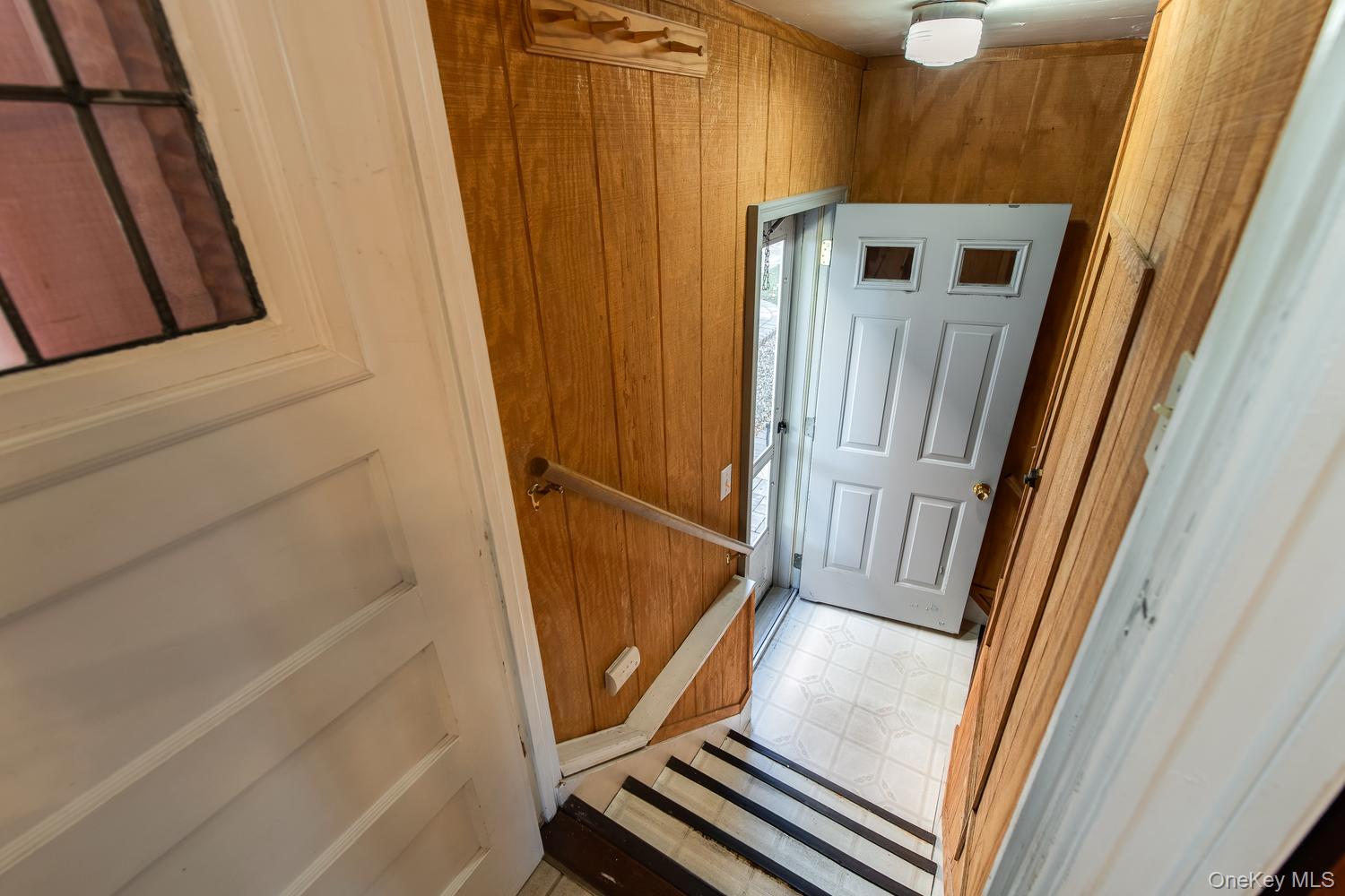 38 Roosevelt Avenue – For Sale photo 30