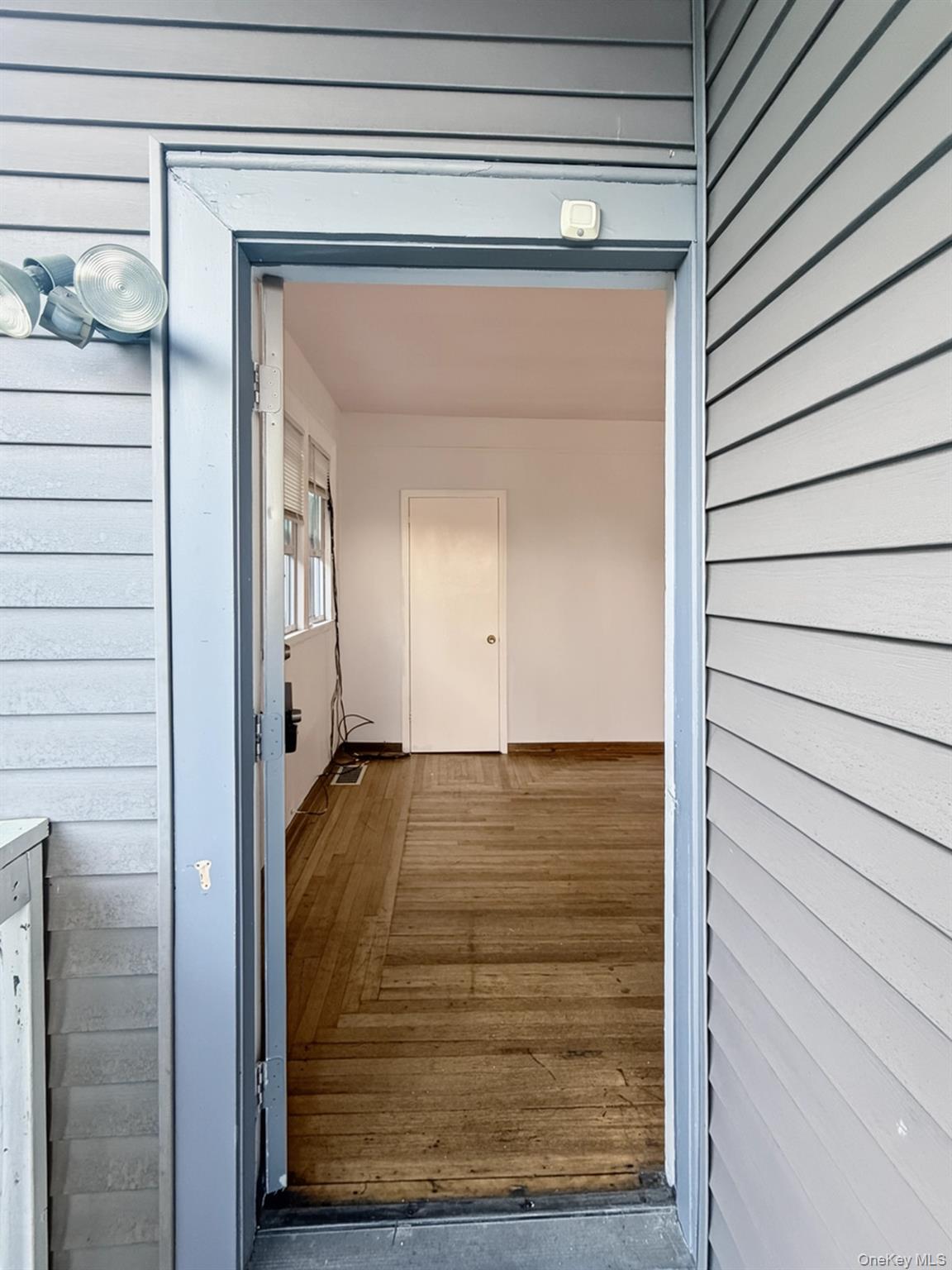 103 Linden Avenue, Unit 2 photo 2