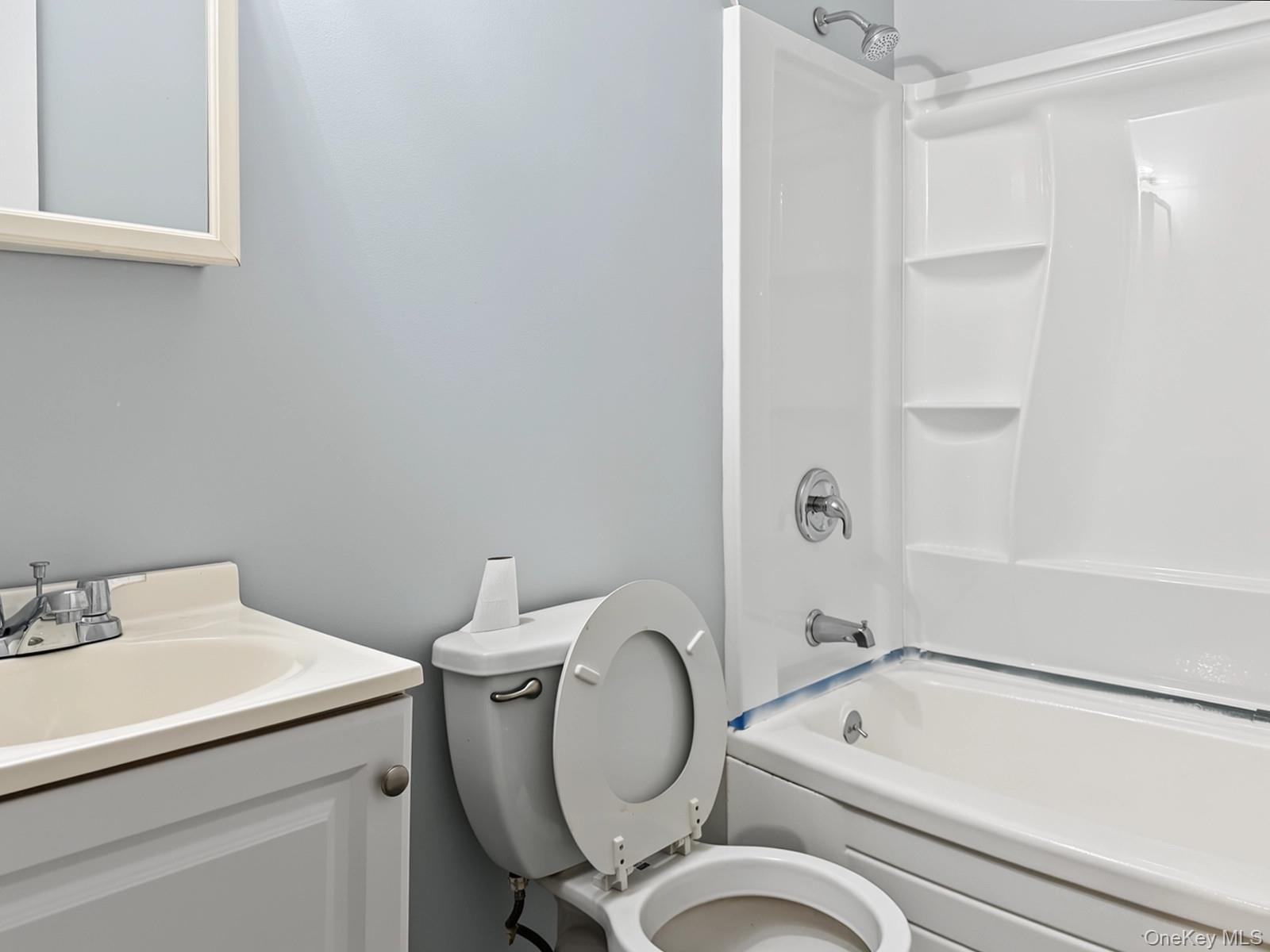 103 Linden Avenue, Unit 2 photo 7